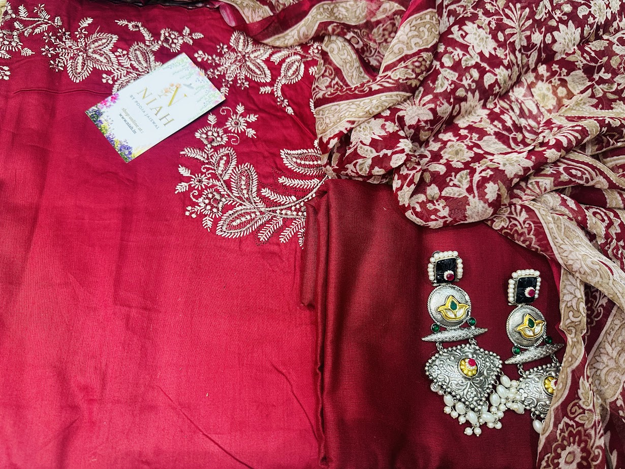 Red viscose cotton with chiffon duppata